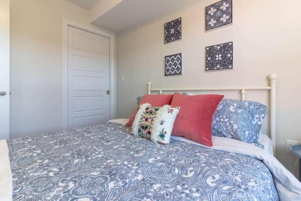 Newly Renovated Modern Condo Near Hospital, Unb Patio & Parking Coffee Saint John Zewnętrze zdjęcie