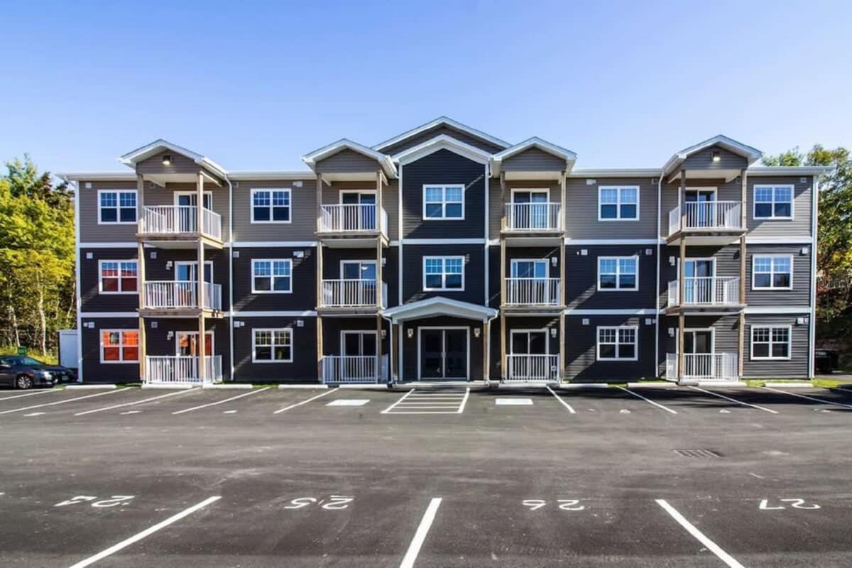 Newly Renovated Modern Condo Near Hospital, Unb Patio & Parking Coffee Saint John Zewnętrze zdjęcie